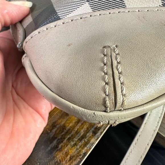 Burberry Hartham Crossbody Bag Smoked Check Plaid - Picture 11 of 16